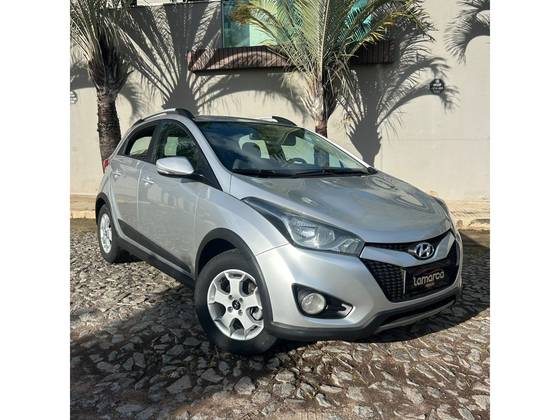 HYUNDAI HB20X 1.6 16V STYLE FLEX 4P AUTOMÁTICO HYUNDAI HB20X 1.6 16V STYLE FLEX 4P AUTOMÁTICO